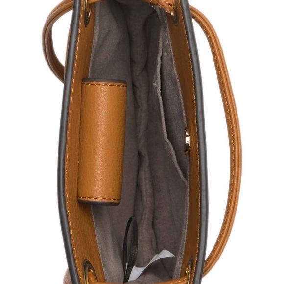 Vince Camuto Margi Small Leather Crossbody - Picture 6 of 9